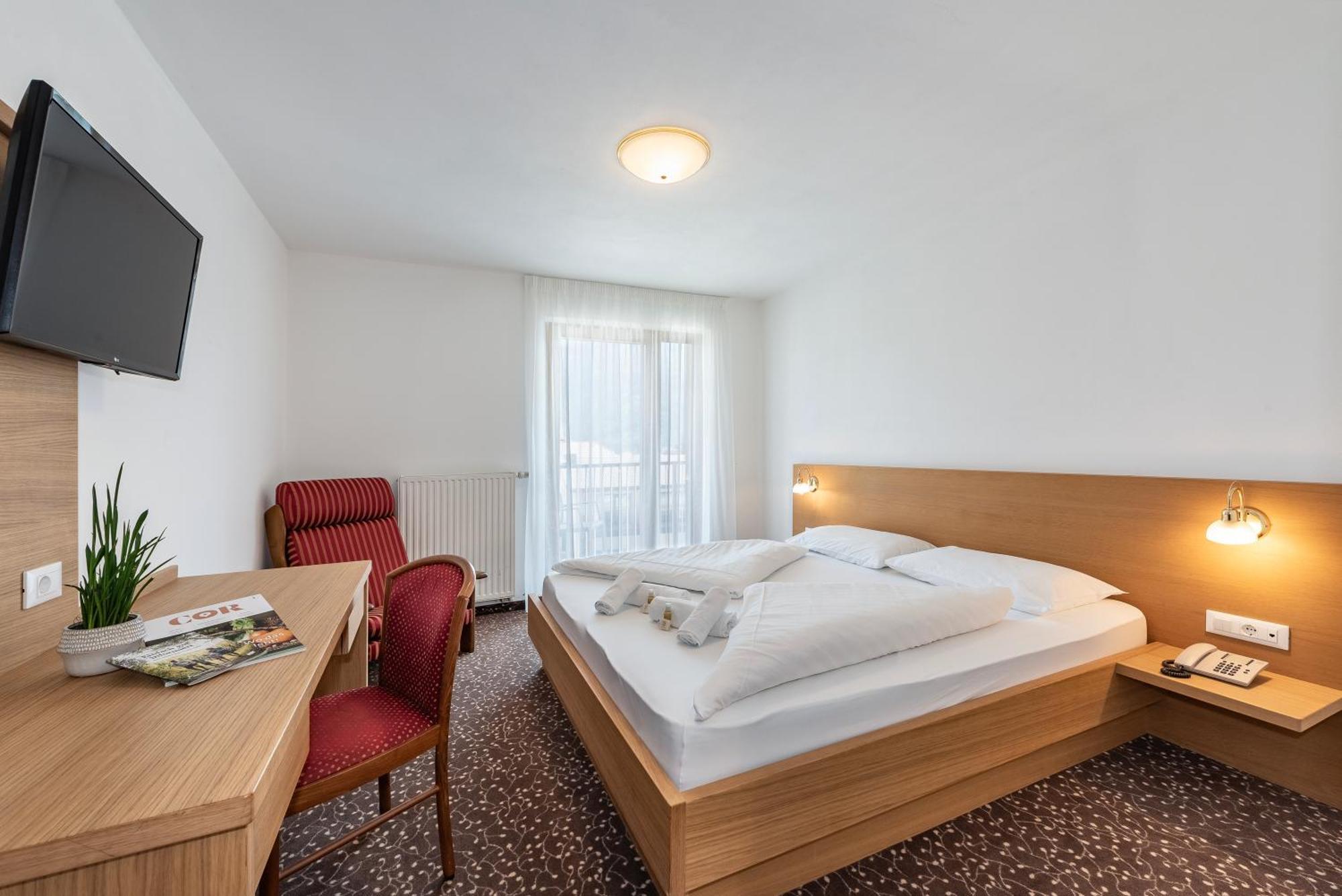 Hotel Langhof Natz-Schabs Bagian luar foto